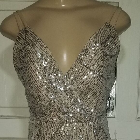 AARFAR Women Sequin Dress V-Neck Sleeveless Dress Mermaid Maxi Long NWT Small - Picture 8 of 14